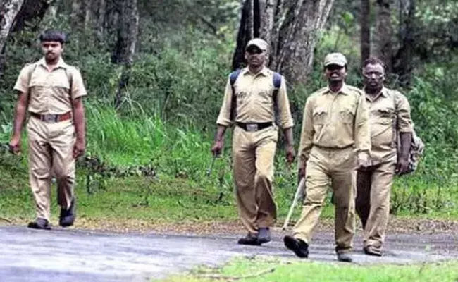 TS Forest Department Hopes That With The Appointment Of New Forest Beat Officers Problems Can Be Overcome - Sakshi