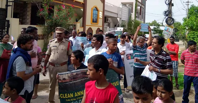 Annarayani Cheruvu Protection Rally in Nagaram - Sakshi