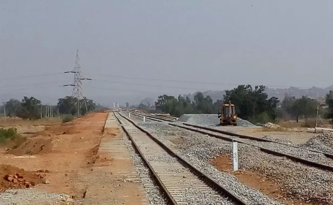 Kadapa-Bangalore Railway works Under Processing - Sakshi