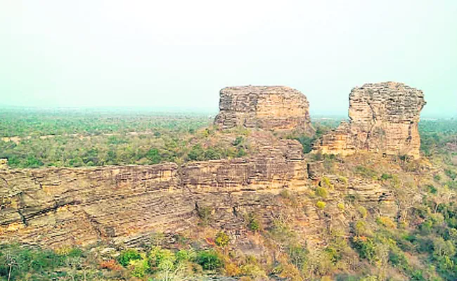 WarangalTourism places In Dilapidation - Sakshi