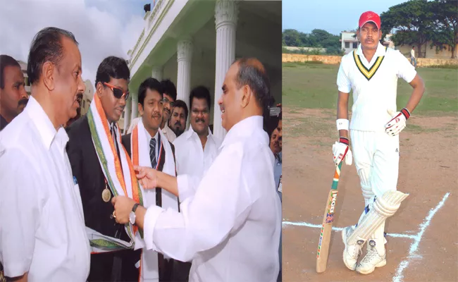 Blind Person Performing Good Cricket In District Level In Kurnool - Sakshi