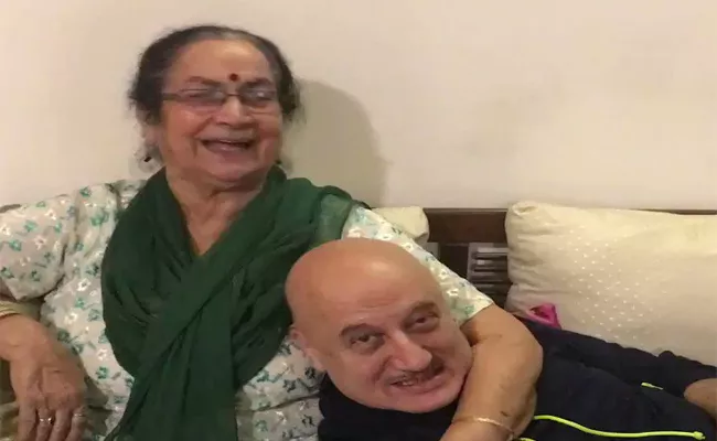 Anupam Kher Said She Is Called Me Ganju Patel  - Sakshi