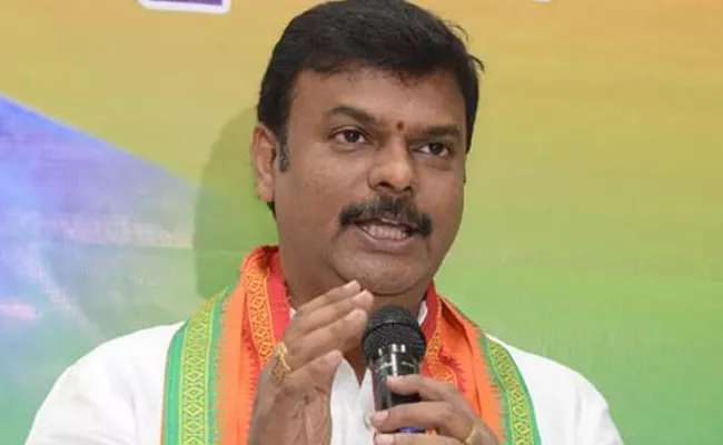 BJP MLC Madhav Comments On Chiranjeevi Joining - Sakshi