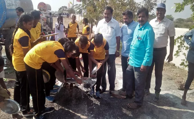 A Man Helping To Govt Schools After Retired AS Group 1 Officer  In Kurnool - Sakshi