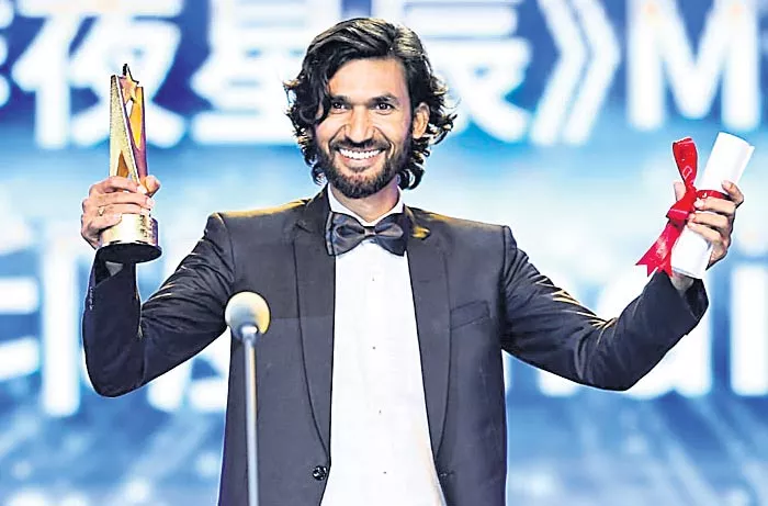 cinematographer wins Asian New Talent Award in Shanghai - Sakshi