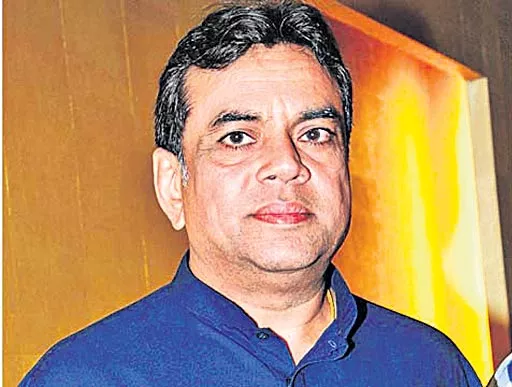 Bollywood actor Paresh Rawal joins Suriya Soorarai Pottru  - Sakshi