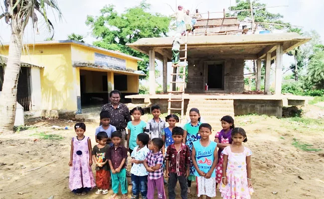 Temple Constructed Front Of The School In RH Puram Srikakulam District - Sakshi