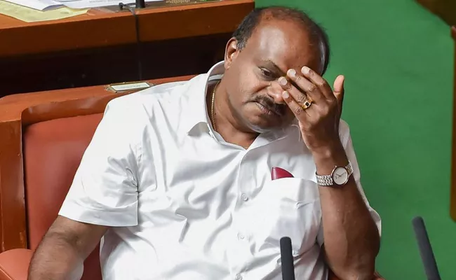 Kumaraswamy Government Collapse In Floor Test - Sakshi