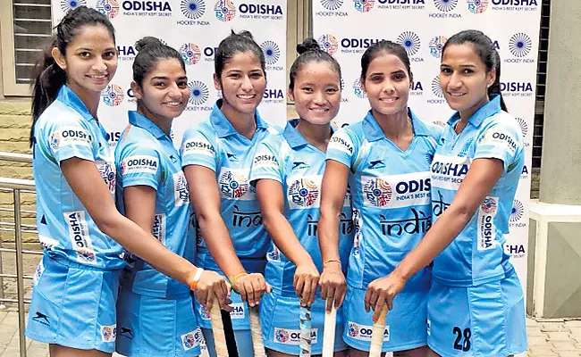 Indian Women Hockey Team Avoid Sweets - Sakshi