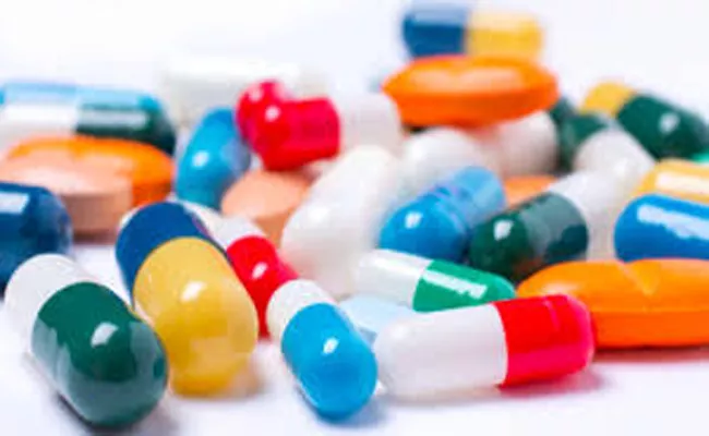 Medical Agencies Supplying Counterfeit Drugs To Kurnool From Sangareddy - Sakshi