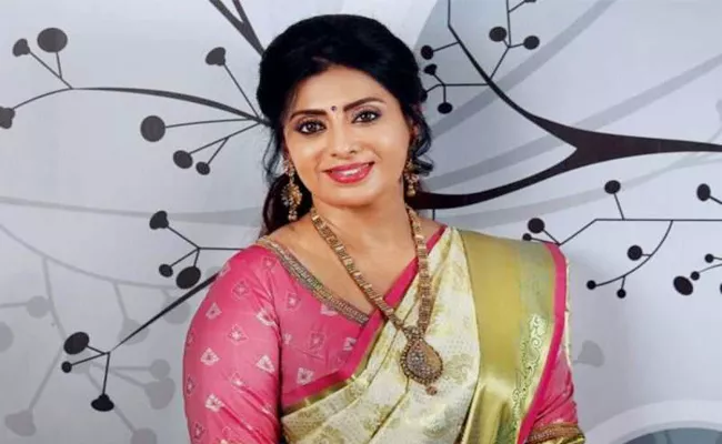 Actress Priya Raman Political Entry Soon in BJP - Sakshi