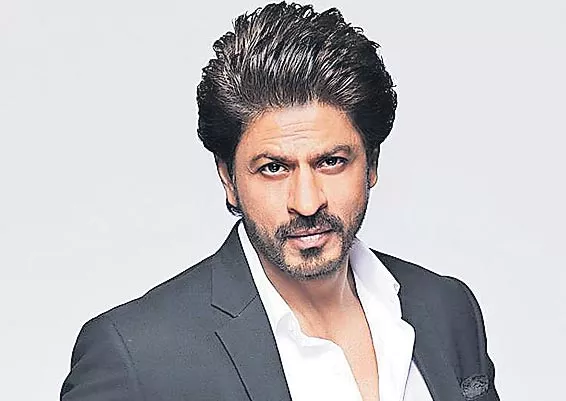 Shah Rukh Khan's next to be Land Of Lungi - Sakshi