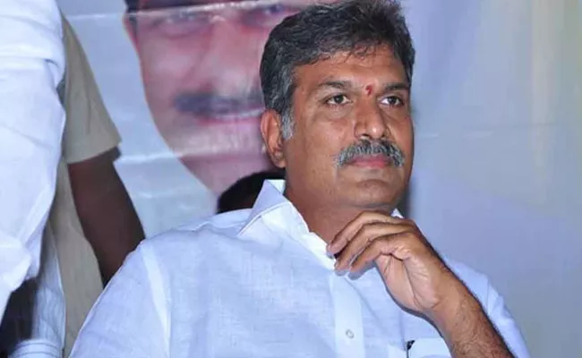 Kesineni Nani Slams Communist Party On Twitter - Sakshi