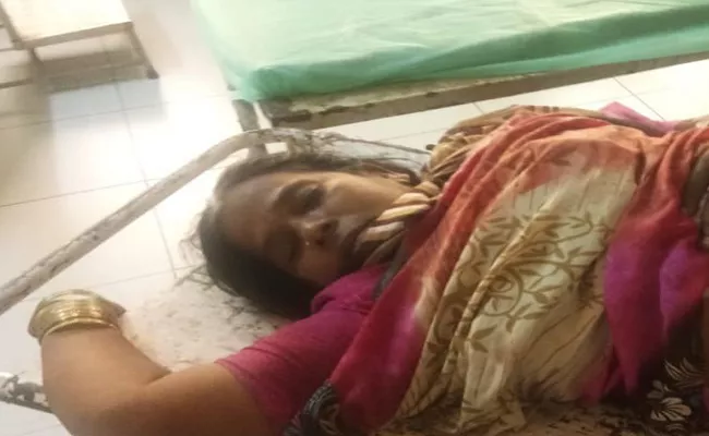 Woman Killed In Adoni - Sakshi