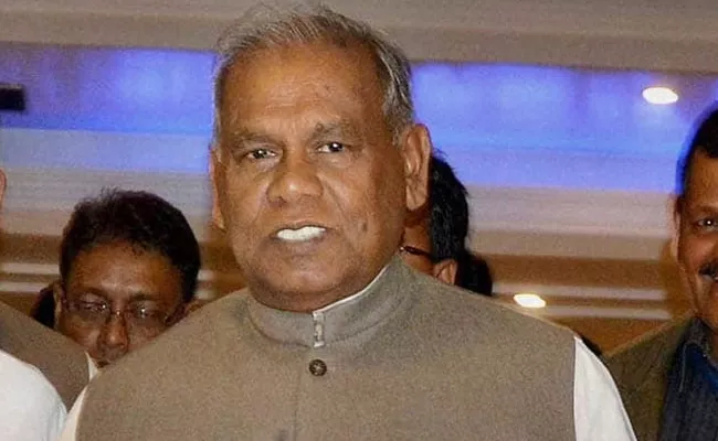 Jitan Ram Manjhi Defends Azam Khan - Sakshi