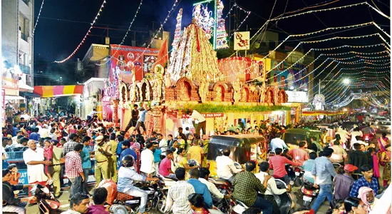 Lal Darwaza Simhavahini Mahankali Bonalu In Old City, Hyderabad - Sakshi