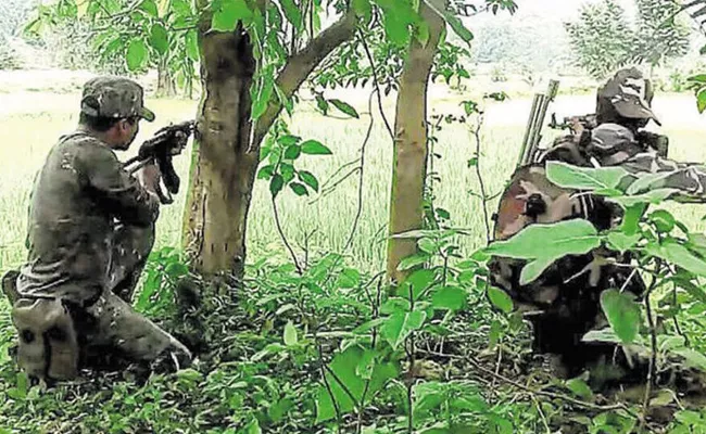 Security Personnels Attacks On Maoists At Dantewada Source - Sakshi