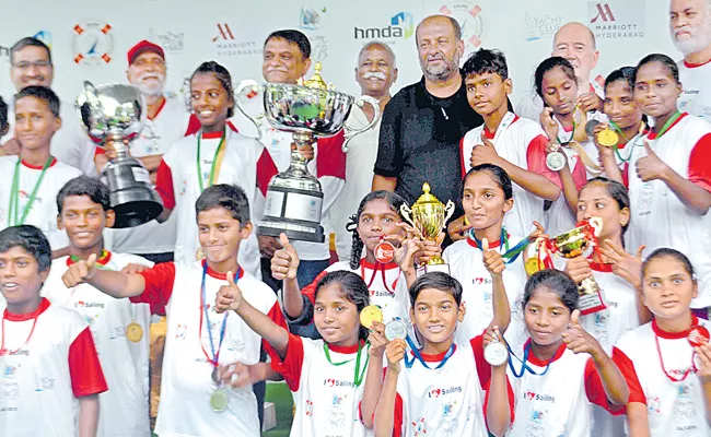 Preethi won the Overall Trophy in Regatta Championship - Sakshi