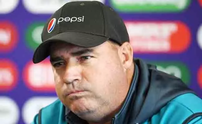 Mickey Arthur Says Disappointed By India England Match Result - Sakshi