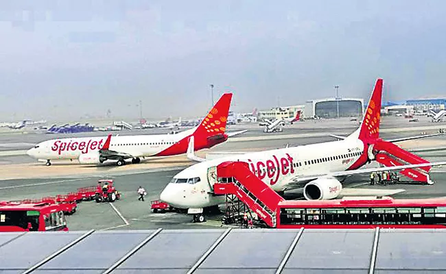 Spicejet 888 Bumper Offers on Ticket Prices - Sakshi