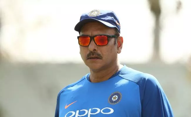 Ravi Shastri Rubbishes Virat Kohli and Rohit Sharma Rift Rumours - Sakshi