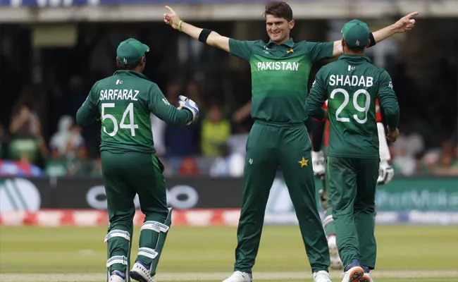 World Cup 2019 Pakistan Beat Bangladesh By 94 Runs - Sakshi