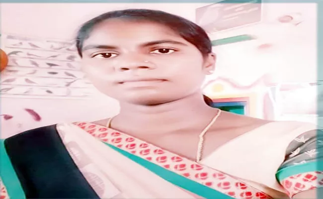 Married Woman suspicious death In Chittoor District - Sakshi