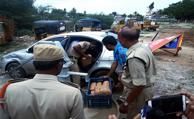 Caught One Crore Value Cannabis In Guntur - Sakshi