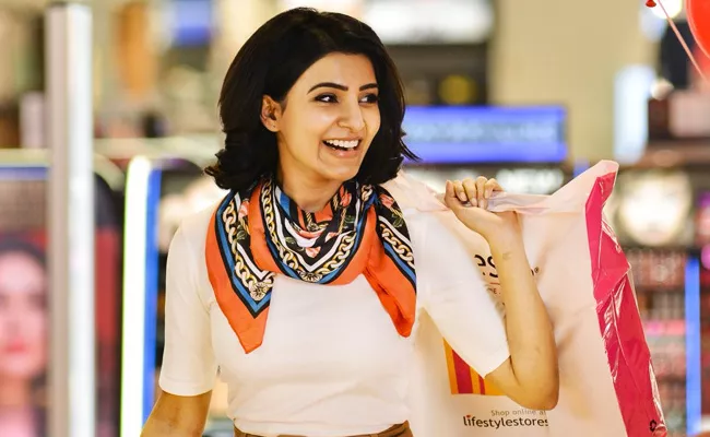 Samantha Watched Oh Baby Movie Secretly In Devi Theatre - Sakshi