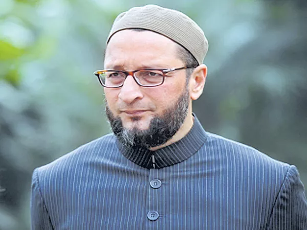 Asaduddin Owaisi Says BJP is not strong in Telangana - Sakshi