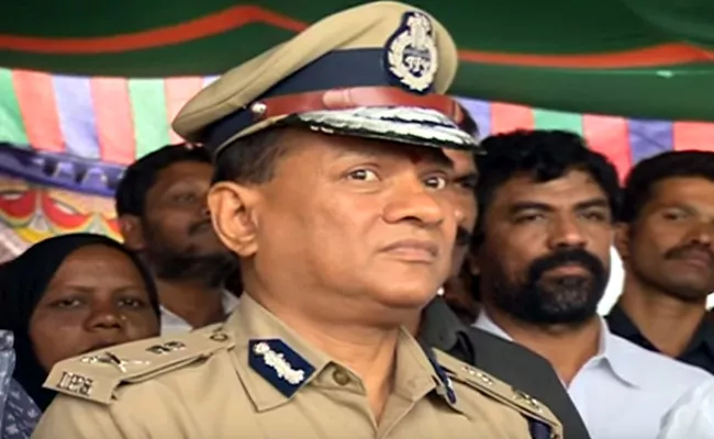 Telangana Government transfers DG prisons V K Singh - Sakshi