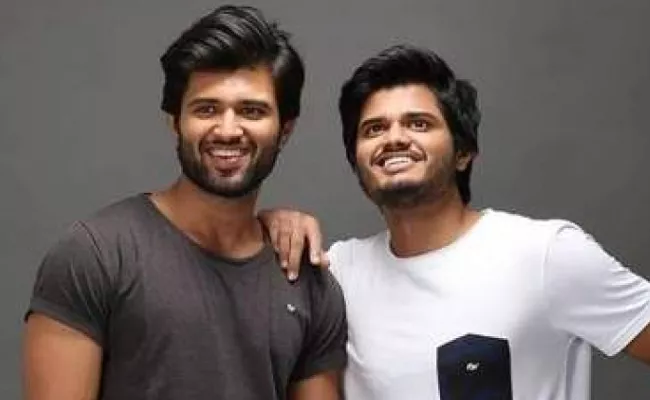 Vijay Deverakonda Chief Guest for Anand Deverakonda Dorasani - Sakshi