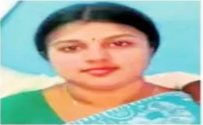 Husband Kills Wife And Lodged A Missing Compliant - Sakshi