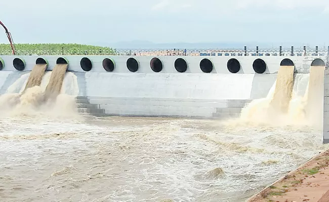 Water Diversion From Medigadda To Annaram - Sakshi