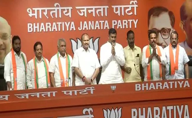 Gangula Pratap Reddy Joins BJP - Sakshi