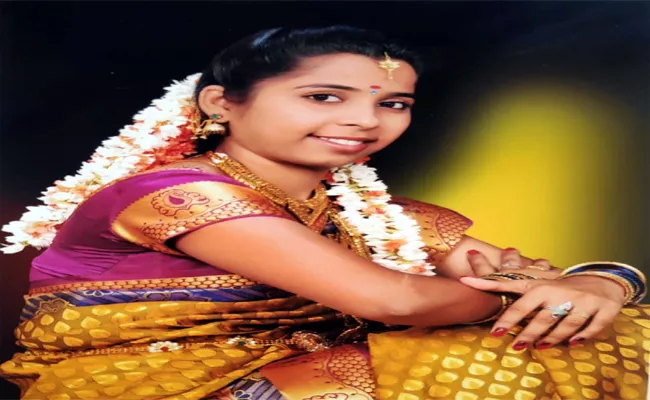 Nandyal Women Was Kidnapped In Hyderabad - Sakshi