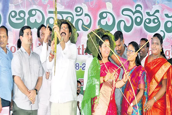 Pushpa srivani comments about YS Jagan for tribes - Sakshi