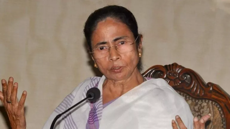 Mamata Banerjee Slams Haryana CM Over Kashmiri Girl Remark - Sakshi