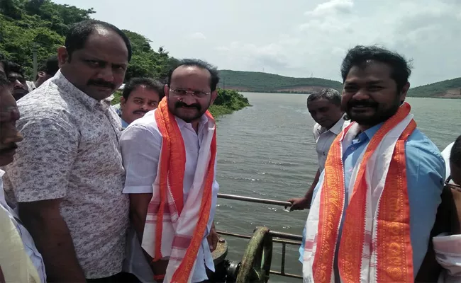 YSRCP MLA Dhadishetti Raja Released Pampa Resorvior water - Sakshi