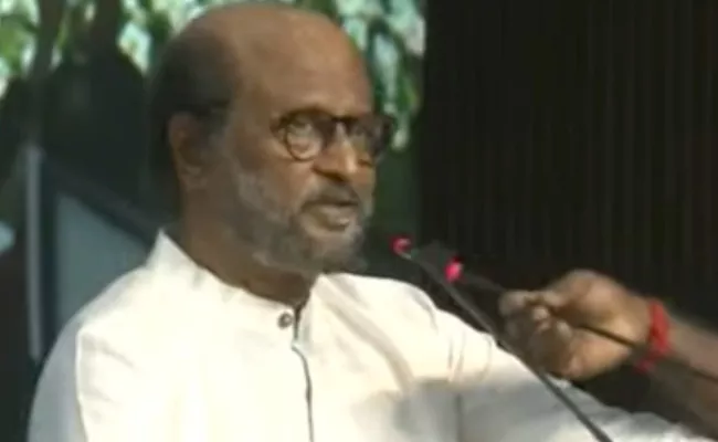 Rajinikanth Welcomes Central Decision On Kashmir - Sakshi