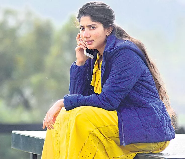 Sai Pallavi returns with psycho thriller - Sakshi