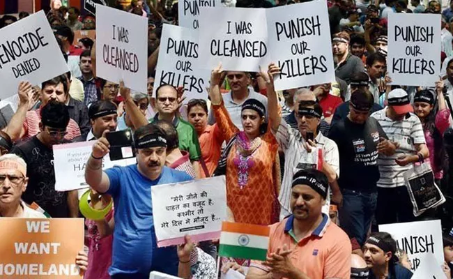 Why That Much Agony in Kashmiri Pandits - Sakshi