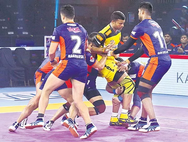 Telugu Titans face another big test against Bengal Warriors - Sakshi