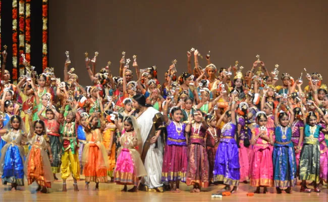 Pranamya Suri Dance Natyanjali Kuchipudi Dance Academy In Dallas - Sakshi