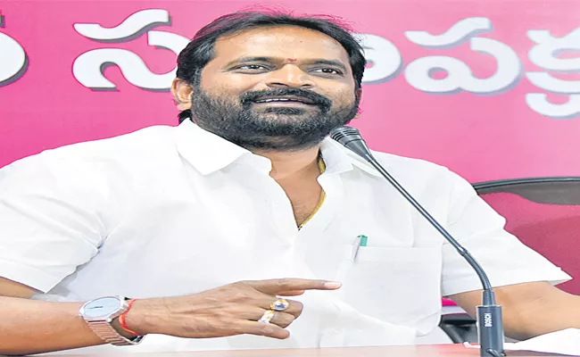 Minister Srinivas Goud Says, Cutting Of Palm Trees Leads To Non Bailable Cases - Sakshi