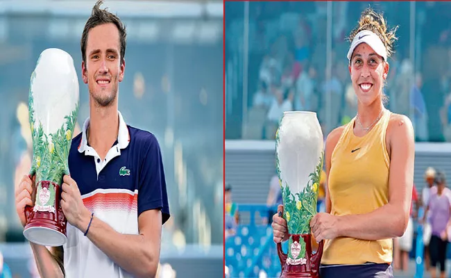 Cincinnati Open Winners Madison Keys And Medvedev - Sakshi