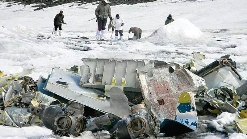 Wreckage of IAF Aircraft Found After 51 Years on Lahaul Spiti Glacier - Sakshi