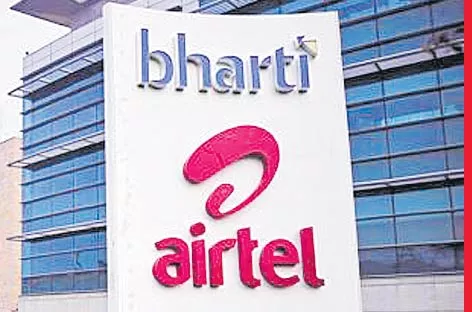 Bharti Airtel posts net loss of Rs 2,866 crore in Q1 results - Sakshi