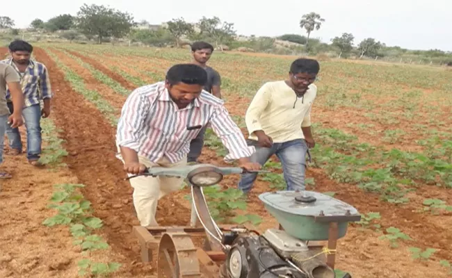 Person Made Pellet Machine With Scooter Engine In Chityala - Sakshi