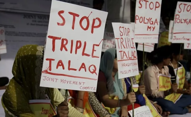 Man Pronounce Instant Triple Talaq Case Registered In Uttar Pradesh - Sakshi